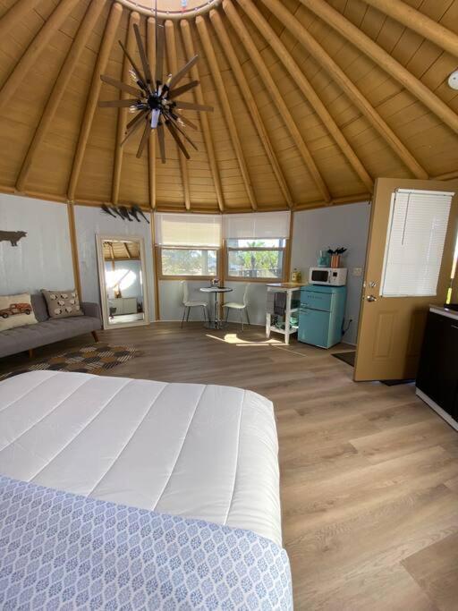 Glamping-Sky Dome Yurt-Tiny House-2 By Lavenders Field Villa Valley Center Eksteriør billede