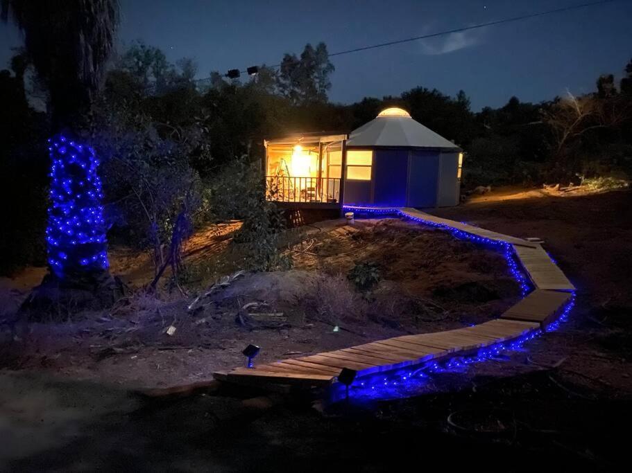 Glamping-Sky Dome Yurt-Tiny House-2 By Lavenders Field Villa Valley Center Eksteriør billede